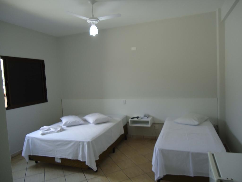 Big Executive Hotel Araguari Buitenkant foto